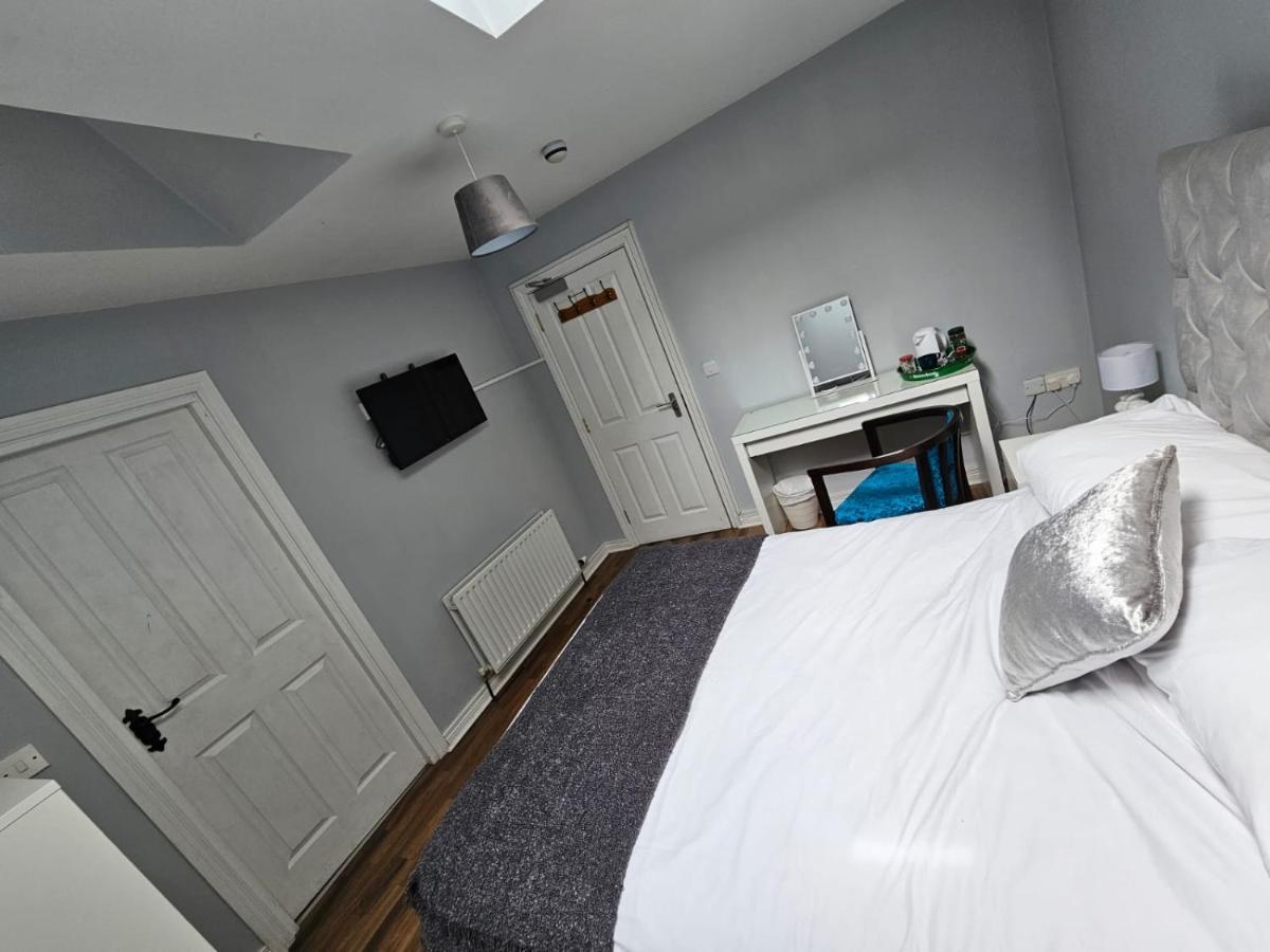 Laverty'S - The Black Bull Inn Randalstown 외부 사진